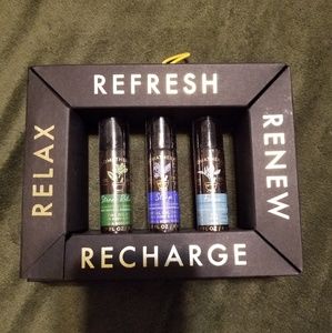 Body Oil : Bath and Body Works Aromatherapy Oils